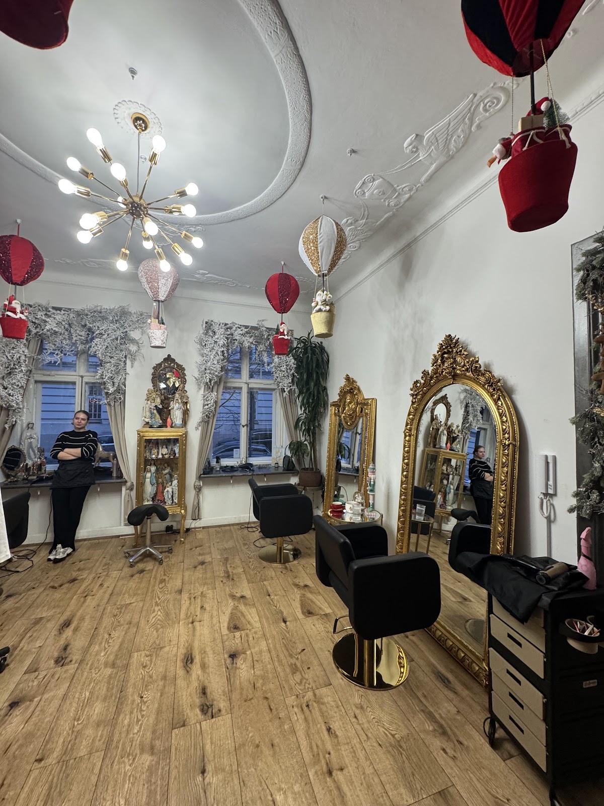 Wnętrze salonu JUST HAIR